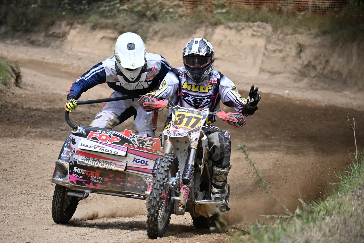 BIGNAN (56) MOTOCROSS 100% MOTOS ANCIENNES FFM LES 9 ET 10 MAI 2026.