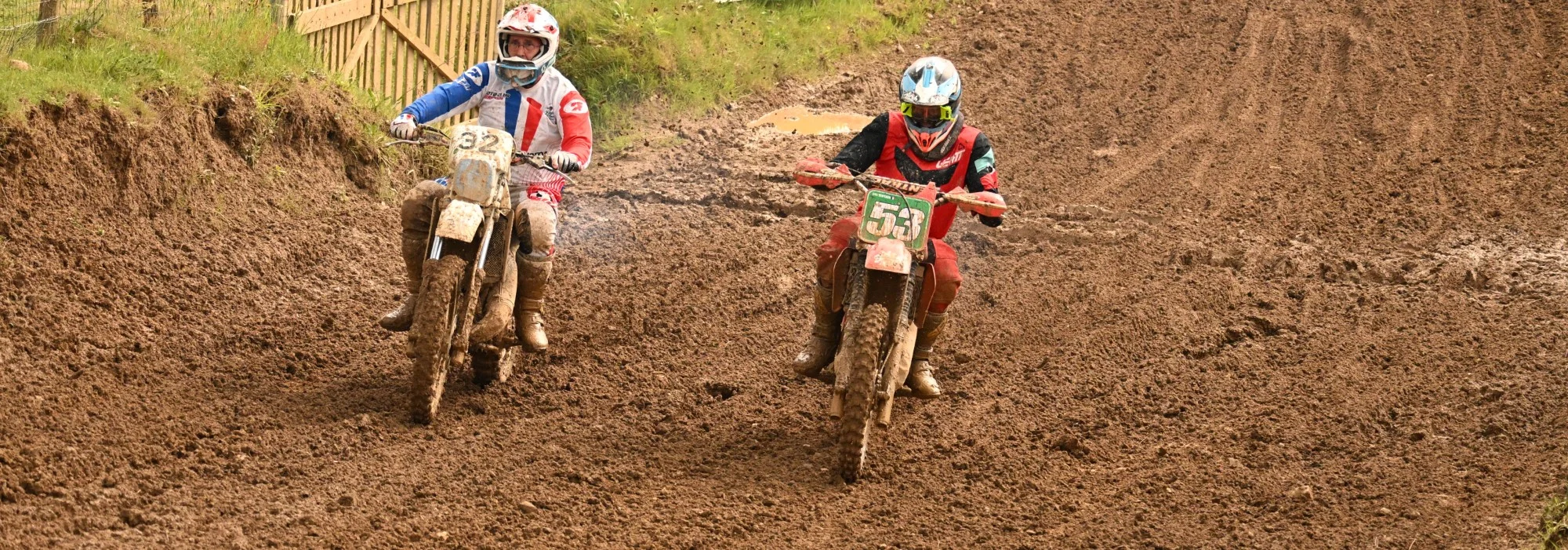 DSC_3233_964.webp