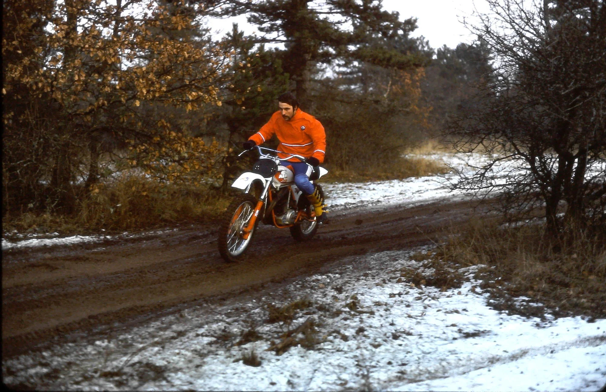 0200411094434_01_251.webp