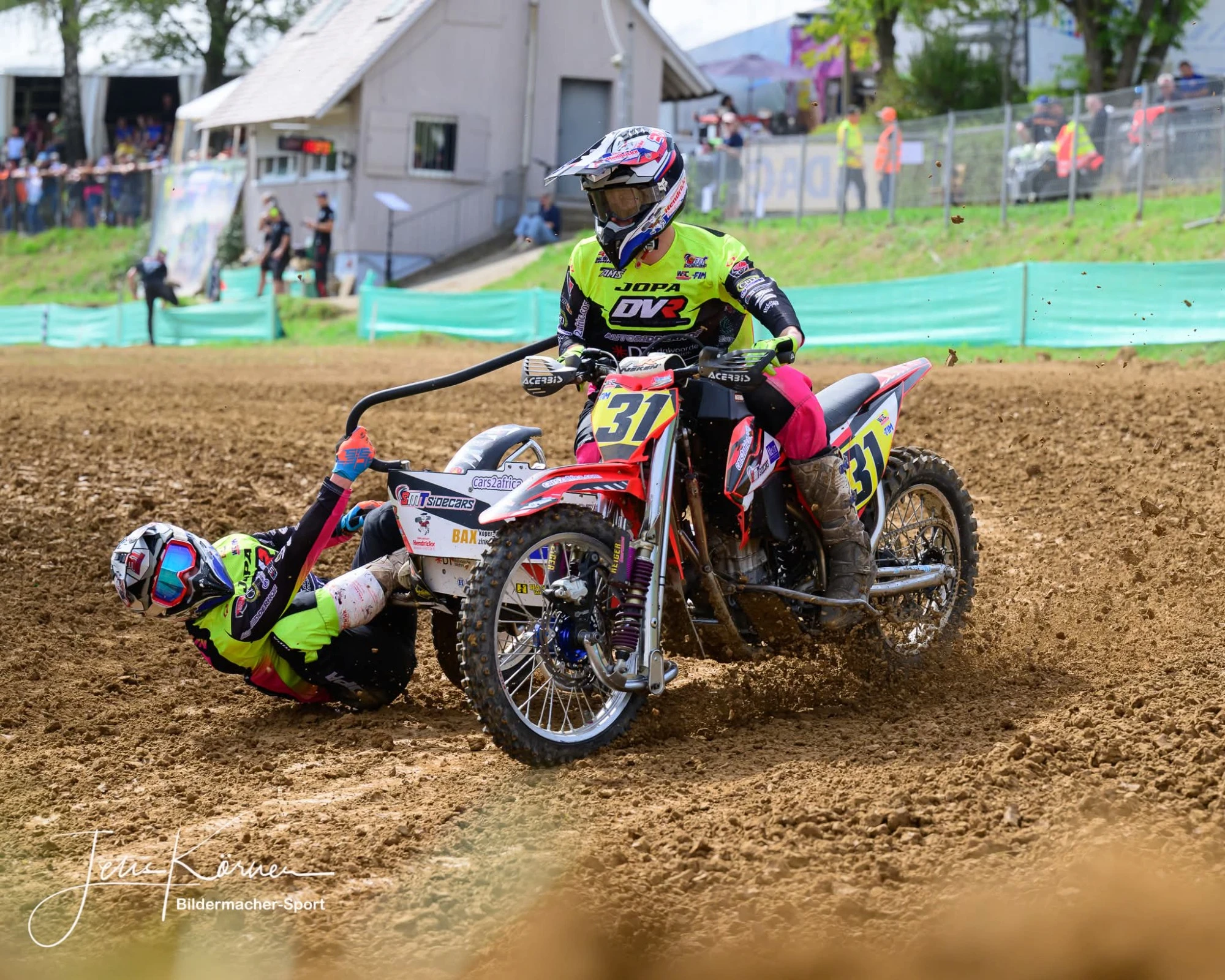 3b88714f6e54578d1651.webp